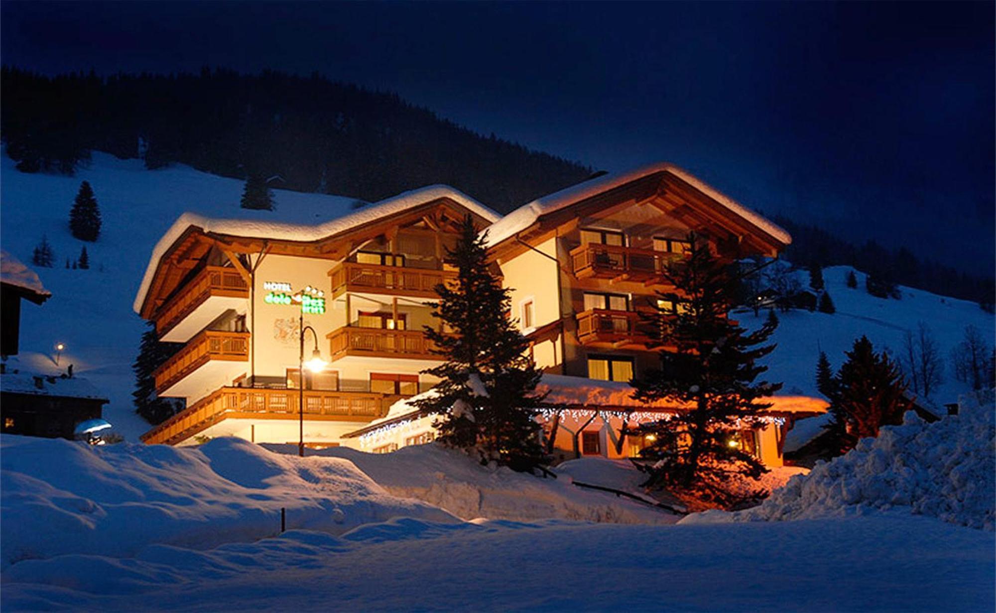 Hotel Dolomites Inn Canazei Exterior photo